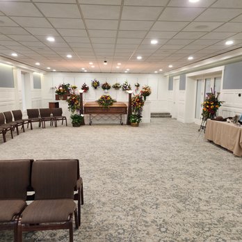 Walker Funeral Home - Funeral Services & Cemeteries Near Me - Spanish Fork, Utah Walker Funeral Home - Funeral Services & Cemeteries Near Me - Spanish Fork, Utah