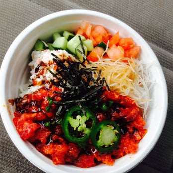 Aloha Cones - spicy tuna sushi bowl so good! - Sushi Bars Near Me - Honolulu, Hawaii