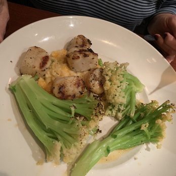 Seasons 52 - Caramelized Grilled Sea Scallops - New American Near Me - Coral Gables, Florida Seasons 52 - Caramelized Grilled Sea Scallops - New American Near Me - Coral Gables, Florida
