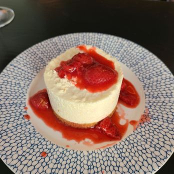 Mediterraneo Restaurant - Cheesecake - Mediterranean Near Me - Greenwich, Connecticut Mediterraneo Restaurant - Cheesecake - Mediterranean Near Me - Greenwich, Connecticut