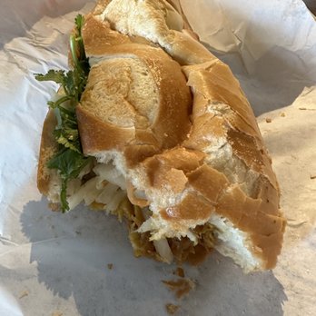 Cam Hung - Grilled Chicken Sandwich - Vietnamese Near Me - Sunnyvale, California