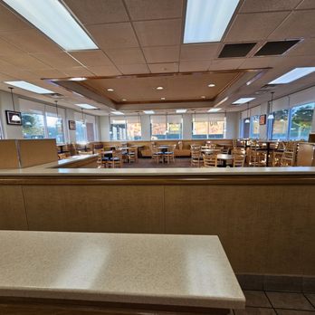 Bojangles - Inside - Chicken Shop Near Me - Alcoa, Tennessee Bojangles - Inside - Chicken Shop Near Me - Alcoa, Tennessee