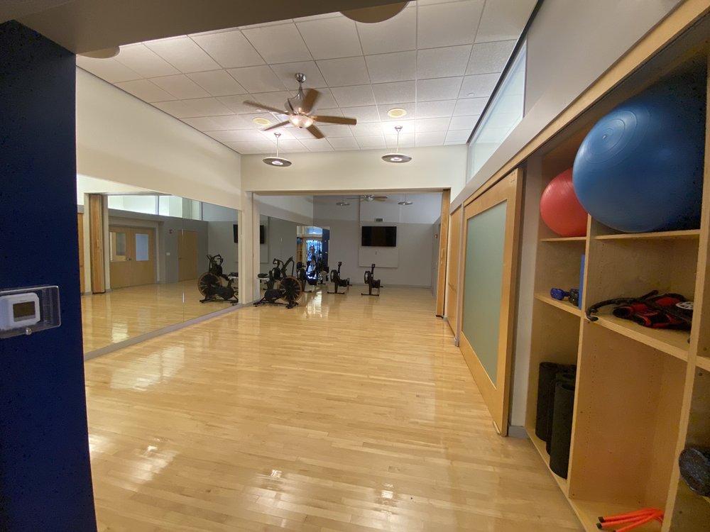 METRO KC FITNESS Updated September 2024 10 Photos 320 E. 12th St