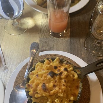The Barnyard - Macaroni & Cheese - Soul Food Near Me - Farmingdale, New York