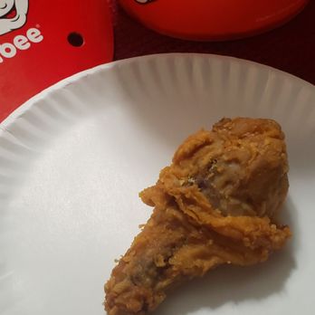 Jollibee - BEWARE CHECK YOUR FOOD BEFORE LEAVING THE STORE!!!! - Fast Food Near Me - Honolulu, Hawaii