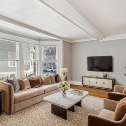Andrew Goldberg - Commonwealth Standard Realty - Salem condo sold in 2025
