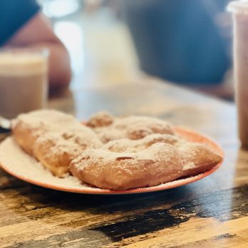 The Vintage - Beignets and Cortado - Cafes Near Me - Baton Rouge, Louisiana The Vintage - Beignets and Cortado - Cafes Near Me - Baton Rouge, Louisiana