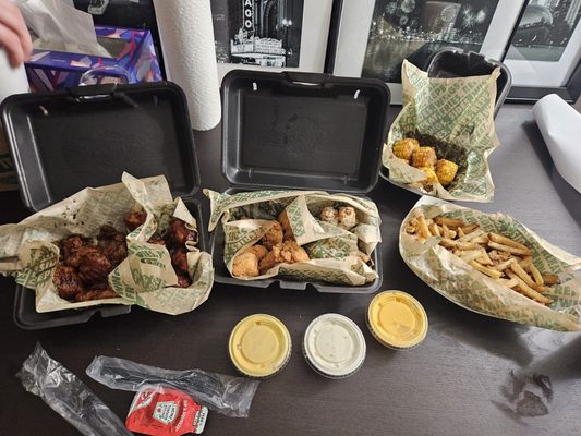 Wingstop by null
