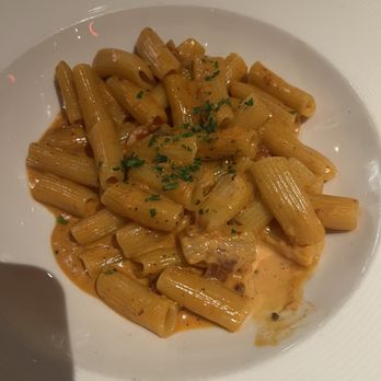 Il Fornaio - Rigatoni alla Vodka - Italian Near Me - Mountain View, California Il Fornaio - Rigatoni alla Vodka - Italian Near Me - Mountain View, California