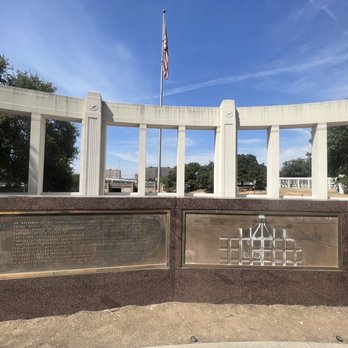 Texas School Book Depository - Landmarks & Historical Buildings Near Me - Dallas, Texas Texas School Book Depository - Landmarks & Historical Buildings Near Me - Dallas, Texas
