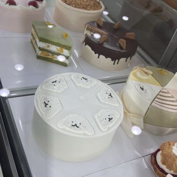 Harucake - Cake displays - Coffee & Tea Near Me - Los Angeles, California Harucake - Cake displays - Coffee & Tea Near Me - Los Angeles, California