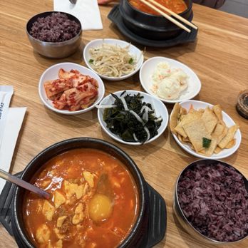 Omma Tofu House - T1.Beef Tofu Soup- front T7.Mushroom Tofu Soup- back - Korean Near Me - Arcadia, California Omma Tofu House - T1.Beef Tofu Soup- front T7.Mushroom Tofu Soup- back - Korean Near Me - Arcadia, California