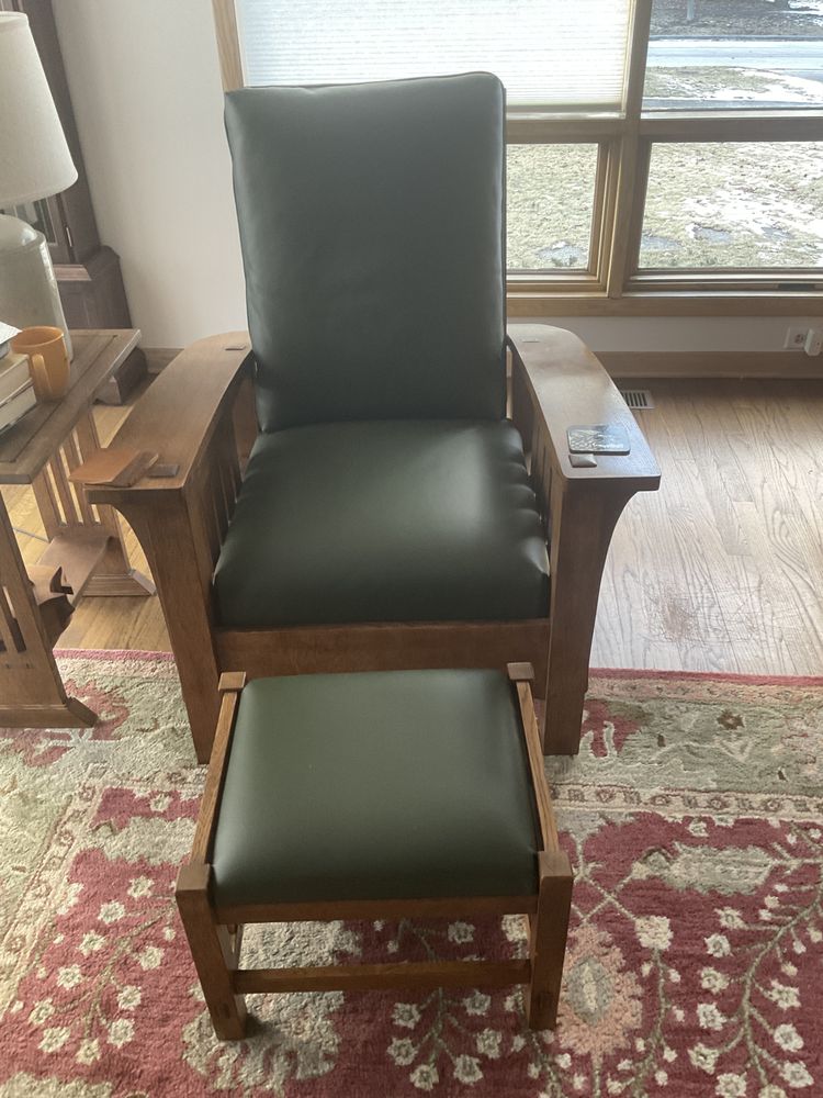 Thomas G Upholstery - upholstery in Highland Park, IL