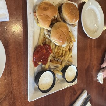 Lucky Beaver Bar & Burger - Sliders - American Near Me - Reno, Nevada Lucky Beaver Bar & Burger - Sliders - American Near Me - Reno, Nevada