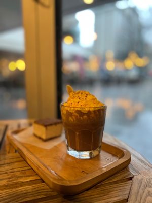 Honolulu Coffee by null