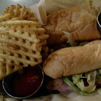 Fernside - All That Pizzazz with waffle fries - Cocktail Bars Near Me - San Diego, California