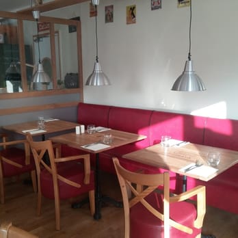 Le Bouche à Oreille - French Near Me - Belfort, 90