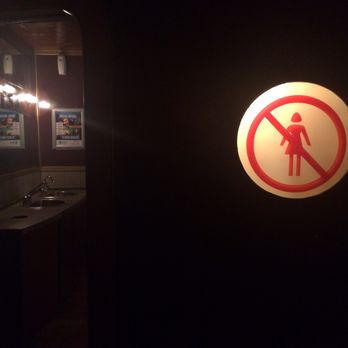 Groove Nation - Toilettes confondantes - Music Venues Near Me - Montreal, Quebec Groove Nation - Toilettes confondantes - Music Venues Near Me - Montreal, Quebec