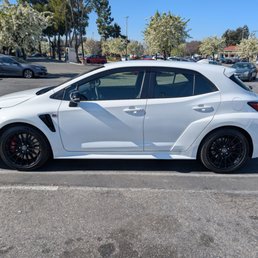 Making heads turn and rev in this shiny ass 3 cylinder! Thank you AJ's!