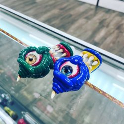 Mike's Smoke Shop