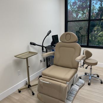 The DermBar - Beautiful exam room like nothing any other office offers. - Dermatologists Near Me - Ontario, California