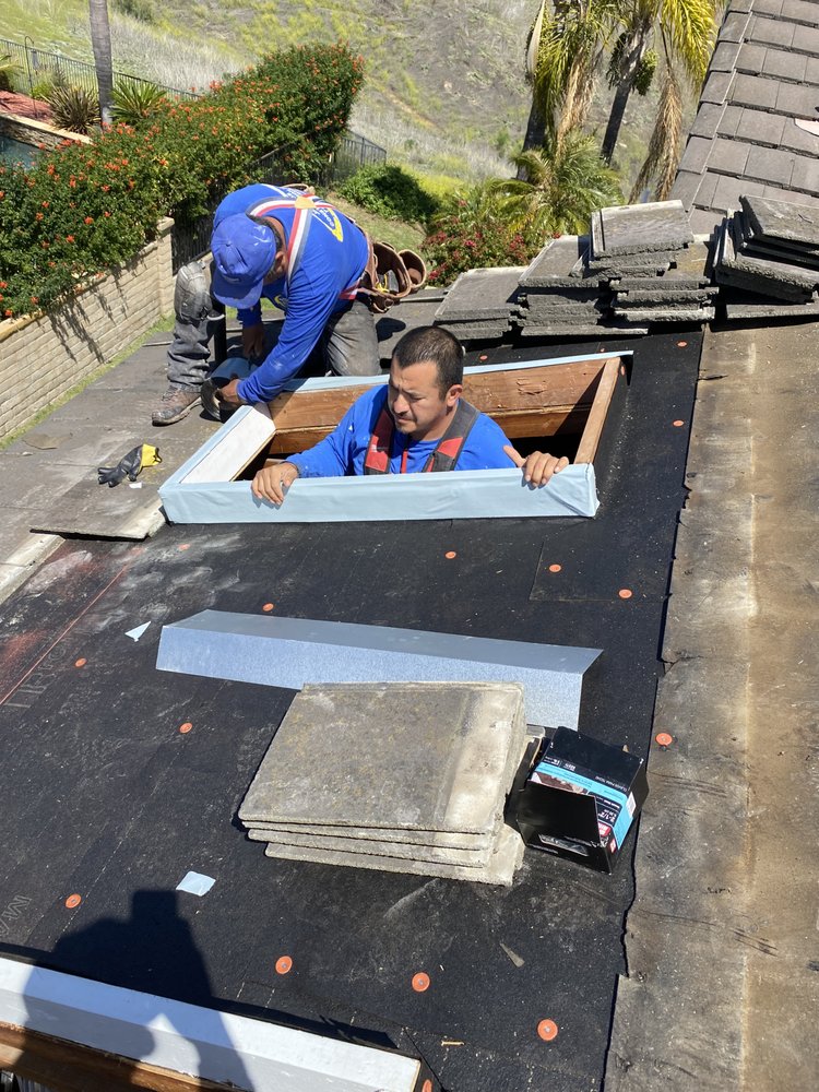 Slide of Jar Pros Construction