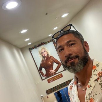 Dolly Parton's Stampede - Pic with Dolly -- love her poster presence. - Performing Arts Near Me - Pigeon Forge, Tennessee
