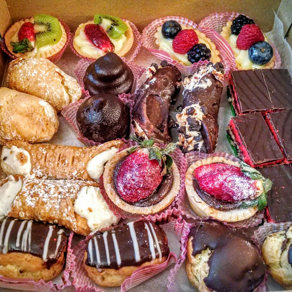 Lulu's Bakery - Assortment of small pastries $13.75/lb on Christmas Eve 2015 - Bakeries Near Me - Fresh Meadows, New York Lulu's Bakery - Assortment of small pastries $13.75/lb on Christmas Eve 2015 - Bakeries Near Me - Fresh Meadows, New York