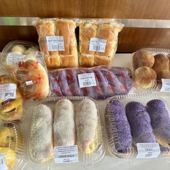 Valerios Tropical Bakeshop - Desserts Near Me - Mississauga, Ontario