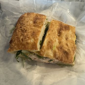 Juniors Deli - Delis Near Me - Burgaw, North Carolina