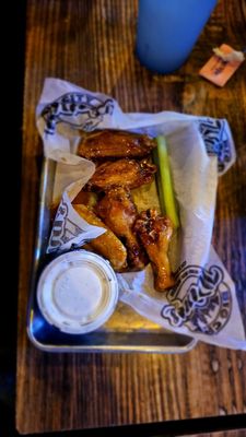 Big City Wings by null