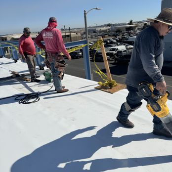 Capitol Roofing - CLEAN NEW TPO ROOF SYSTEM - Roofing Near Me - Commerce, California Capitol Roofing - CLEAN NEW TPO ROOF SYSTEM - Roofing Near Me - Commerce, California