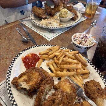 Black Bear Diner - American Near Me - Monterey, California Black Bear Diner - American Near Me - Monterey, California