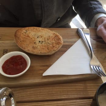 Middle Child - Pie!! - Cafes Near Me - Ascot Vale, VIC