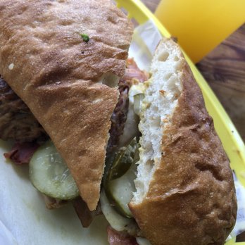 EARL Kaimuki - Sandwiches Near Me - Honolulu, Hawaii