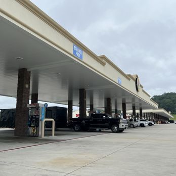Buc-ee's - Buc-ee's #1 travel stop @urbantixslive - Gas Stations Near Me - Leeds, Alabama