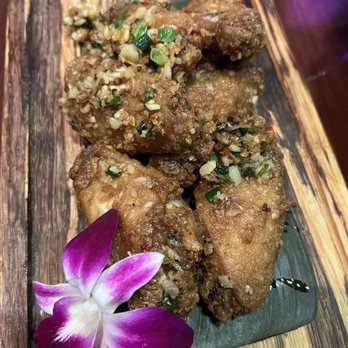 LaoTable - Garlic chicken wings - Laotian Near Me - San Francisco, California LaoTable - Garlic chicken wings - Laotian Near Me - San Francisco, California