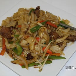 Thai Drunken Noodle Dinner