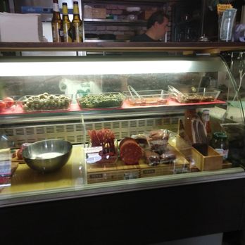 Angrypig Birretta & Porchetta - Counter - Italian Near Me - Rome, RM Angrypig Birretta & Porchetta - Counter - Italian Near Me - Rome, RM