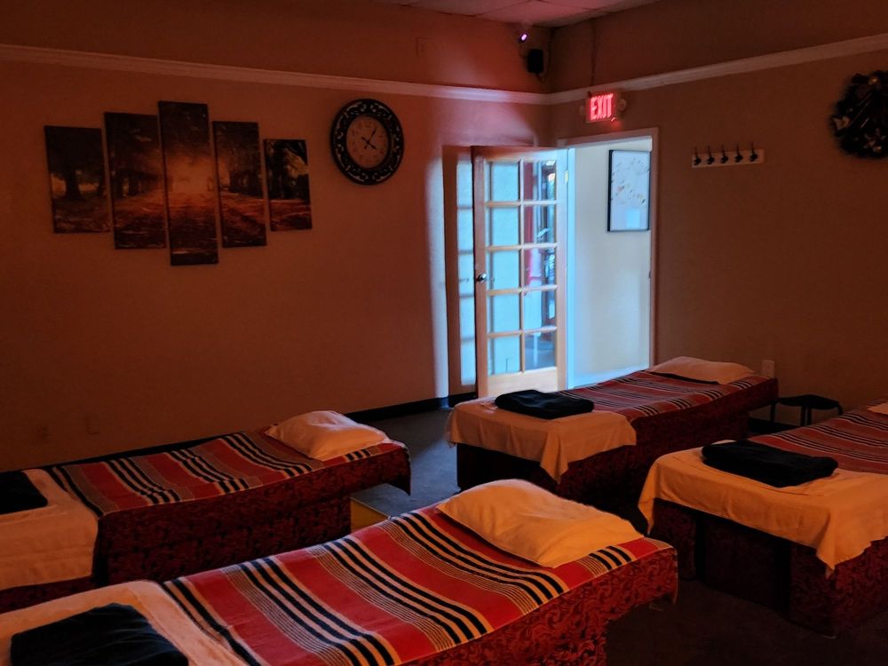 LUCKY FOOT RELAXATION Updated August 2024 60 Photos & 96 Reviews