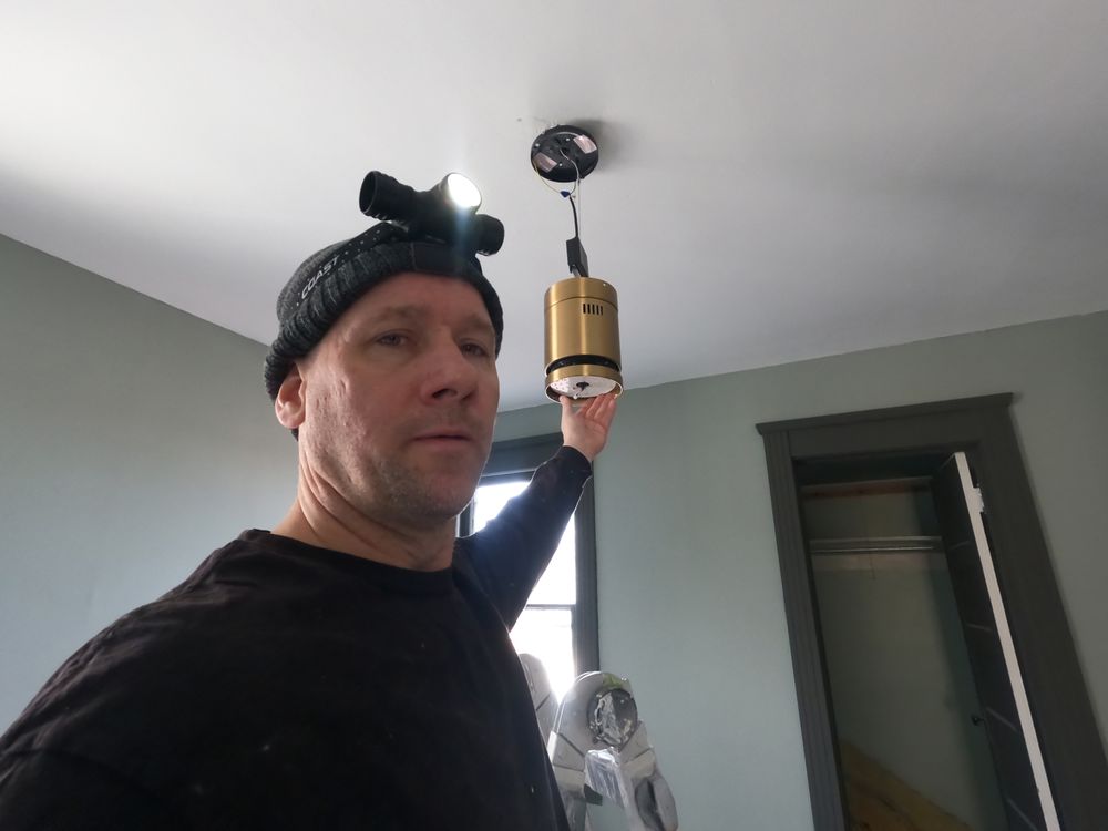 Slide of Cronos Renovations