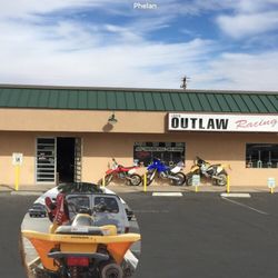 Leo's Outlaw Racing - Motorcycle repair shop