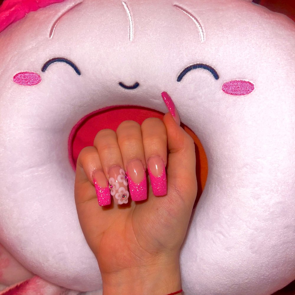 79 Nails and Hair - acrylic nails done by Liz! - Nail Salons Near Me - Fullerton, California