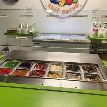 Fallbrook Froyo - Fresh toppings - Ice Cream & Frozen Yogurt Near Me - Fallbrook, California