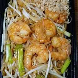 Hunan Gourmet - Shrimp pad thai