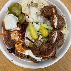 Pilpel - Falafel salad
