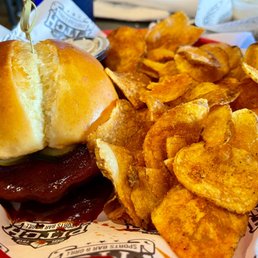 Gene 's Famous Hot Bologna