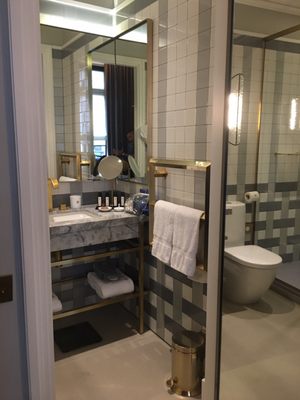 Nolinski Paris - Evok Collection by null