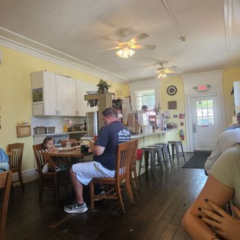 The Cubby Hole - Breakfast & Brunch Near Me - Moorestown, New Jersey The Cubby Hole - Breakfast & Brunch Near Me - Moorestown, New Jersey