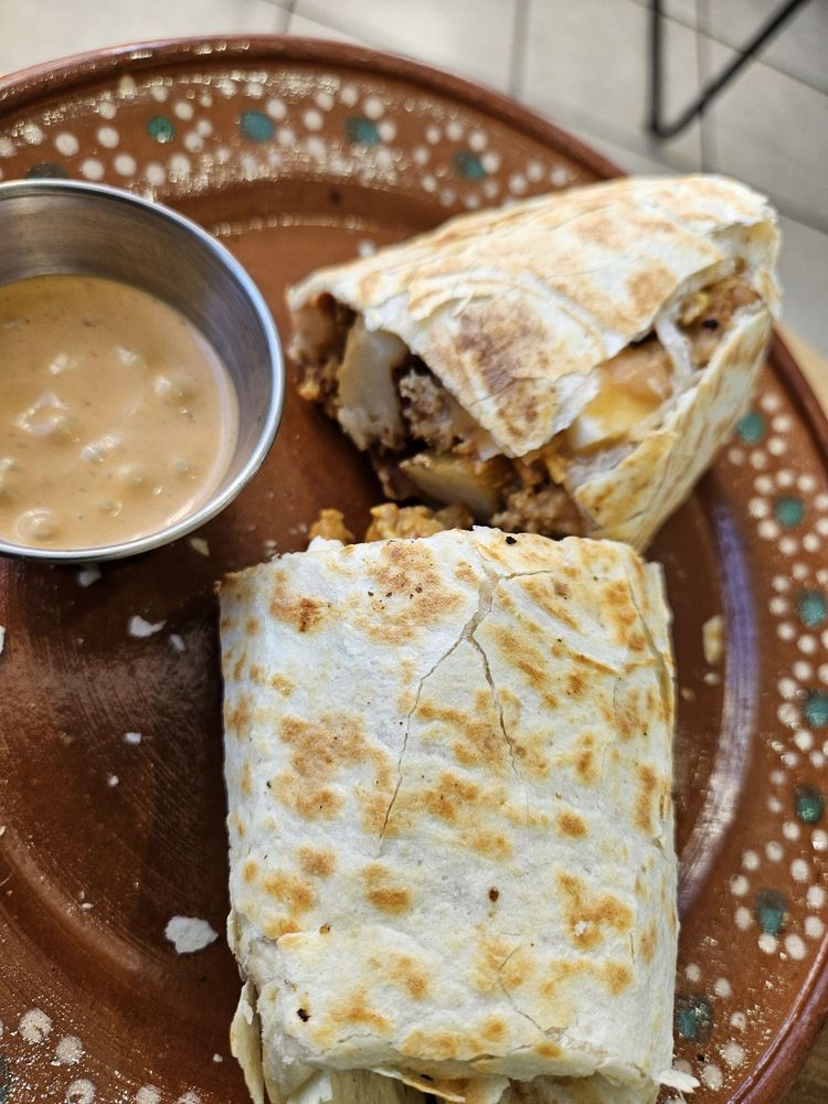 El Cafecito - The Little Coffee Shop